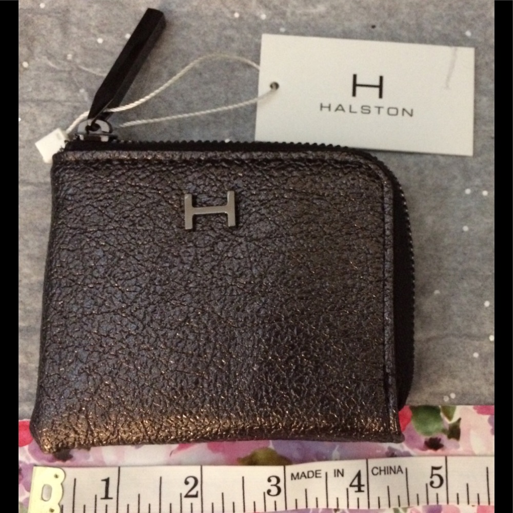 ‘Halston’ Kendall zip corner compact wallet